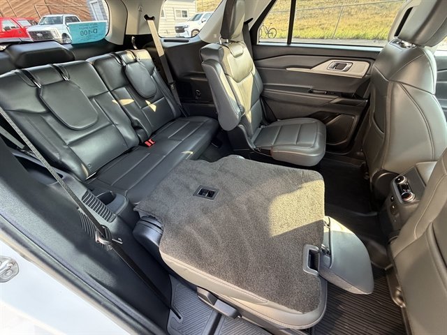 Used 2026 Ford Explorer Active w/ Active Comfort Package AWD/4WD image 49