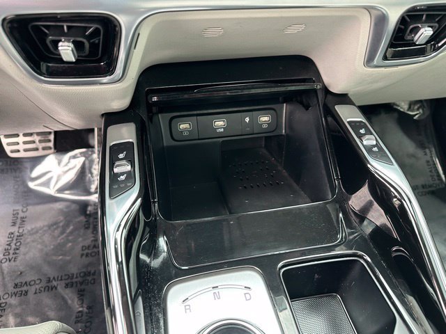 Used 2023 Kia Sorento EX w/ Panoramic Sunroof Package FWD image 26
