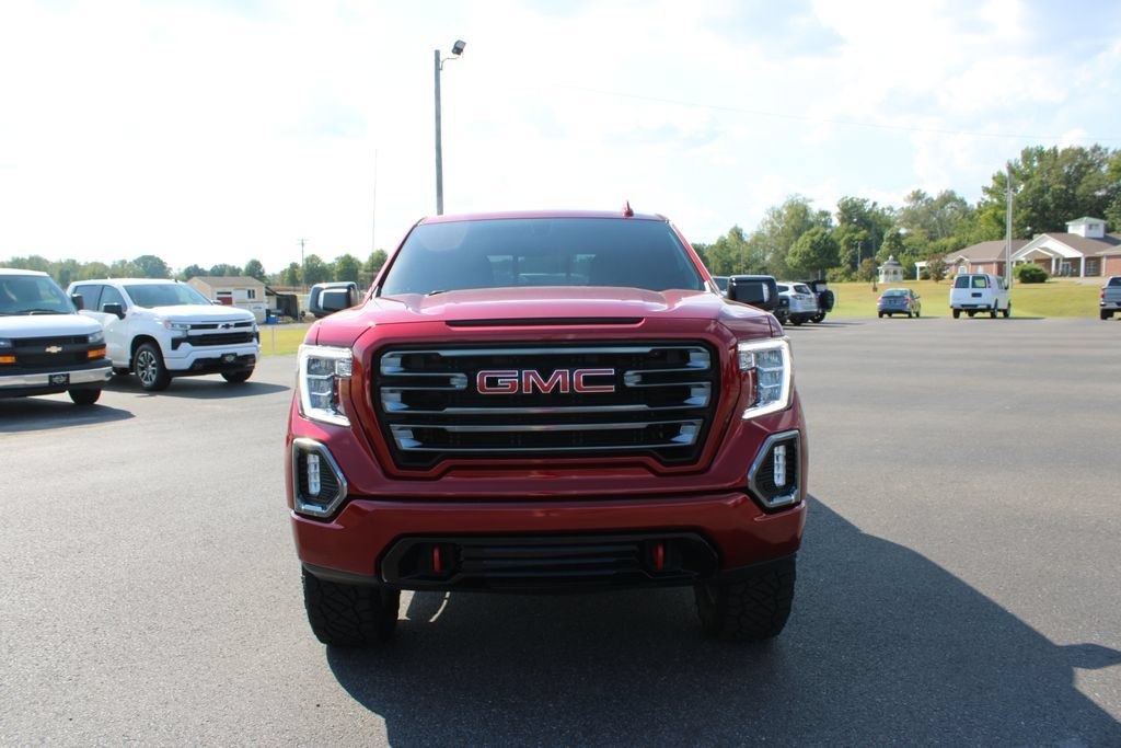 Used 2022 GMC Sierra 1500 AT4 w/ AT4 Preferred Package AWD/4WD image 3