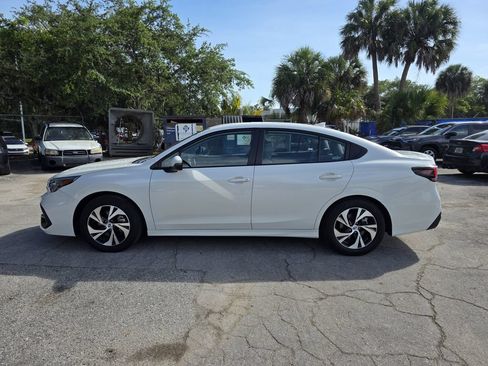 Used 2025 Subaru Legacy Premium AWD/4WD image 5