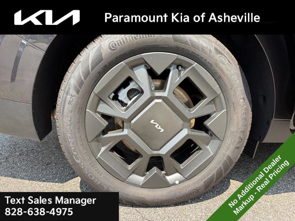 New 2026 Kia Carnival SX FWD image 30