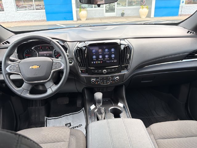 Used 2023 Chevrolet Traverse LT AWD/4WD image 25