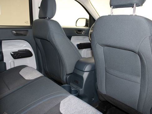 New 2026 Ford Maverick XLT image 28