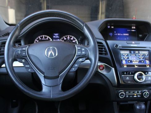 Used 2018 Acura ILX FWD image 35