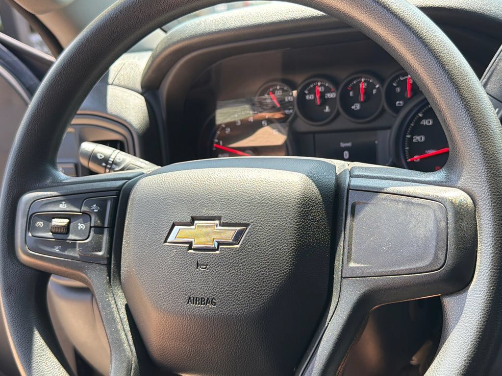 Used 2022 Chevrolet Silverado 1500 Custom RWD image 31