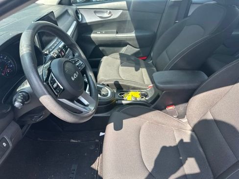 Used 2024 Kia Forte LXS FWD image 12