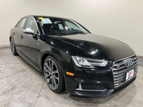 Used 2018 Audi S4 Prestige w/ Prestige Package image 2