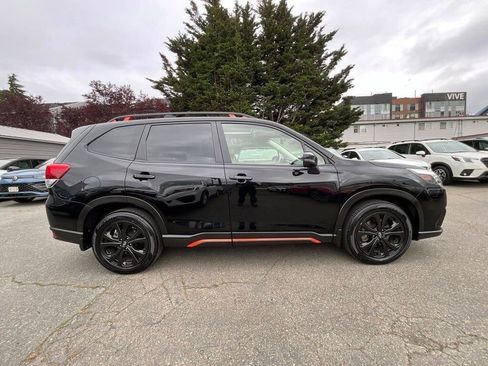Used 2023 Subaru Forester Sport AWD/4WD image 9