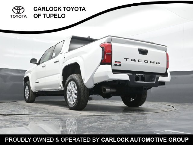 Used 2025 Toyota Tacoma SR5 AWD/4WD image 44