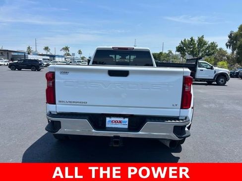 Certified 2025 Chevrolet Silverado 3500 LT AWD/4WD image 4