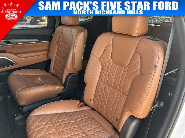 Used 2025 Kia Telluride SX X-Line AWD/4WD image 32