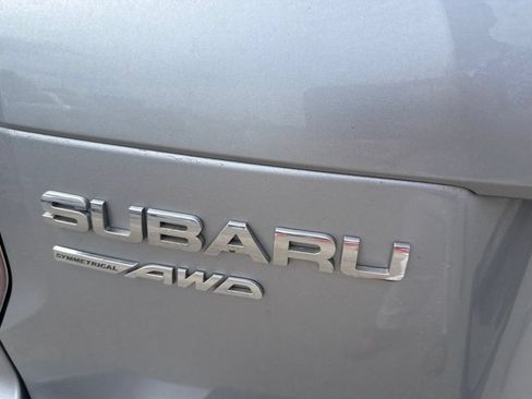 Used 2015 Subaru Forester 2.5i Premium w/ All-Weather Package AWD/4WD image 5