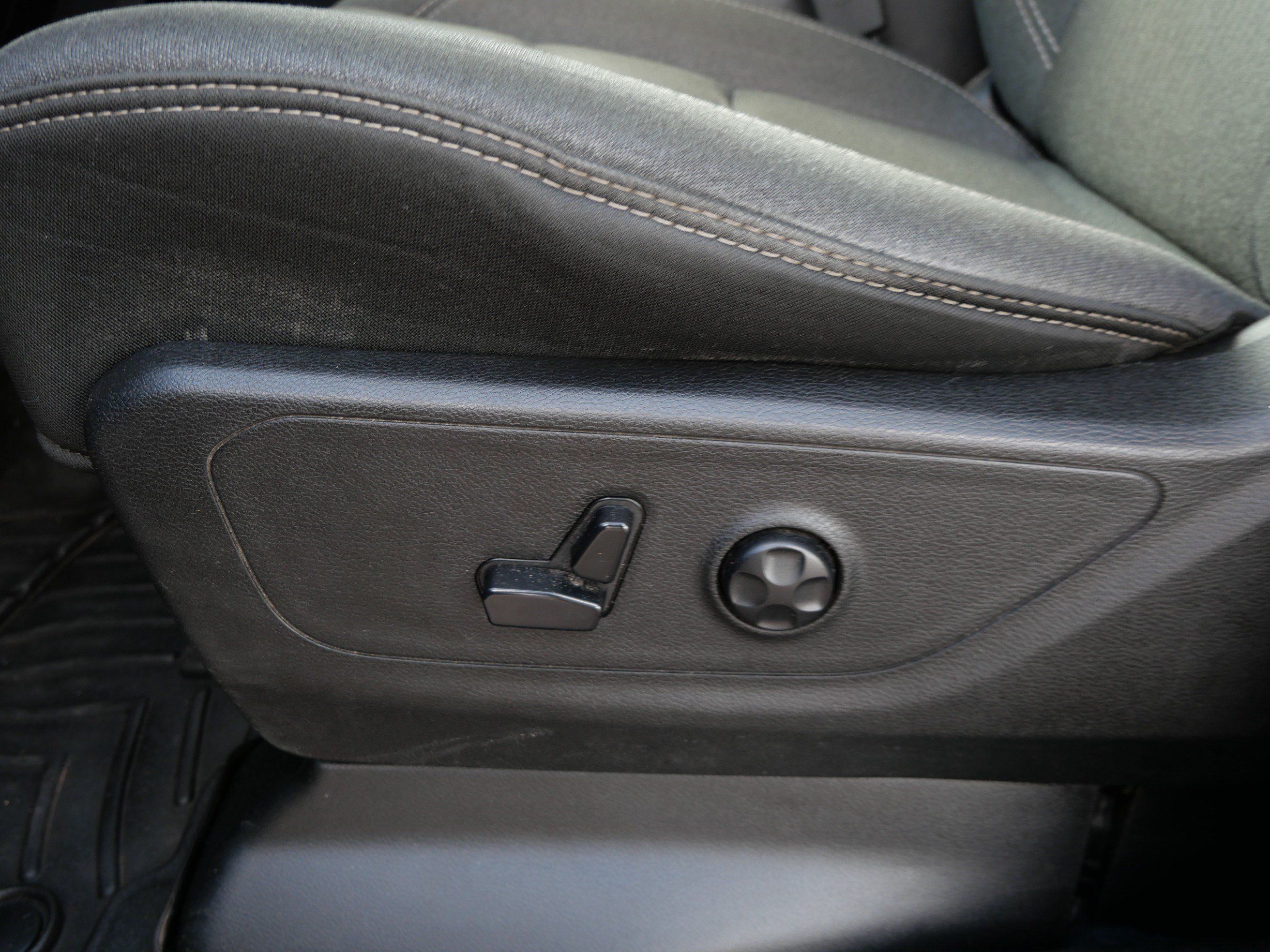 Used 2019 RAM 1500 Big Horn AWD/4WD image 25