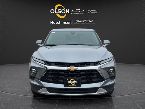 Certified 2025 Chevrolet Blazer LT AWD/4WD image 32
