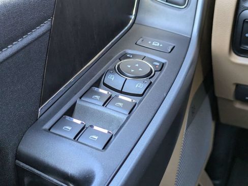 Used 2024 Ford F350 Lariat w/ Lariat Ultimate Package AWD/4WD image 26