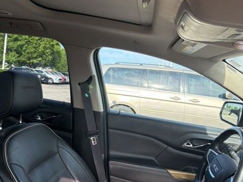 Used 2018 GMC Acadia Denali w/ Technology Package FWD image 6