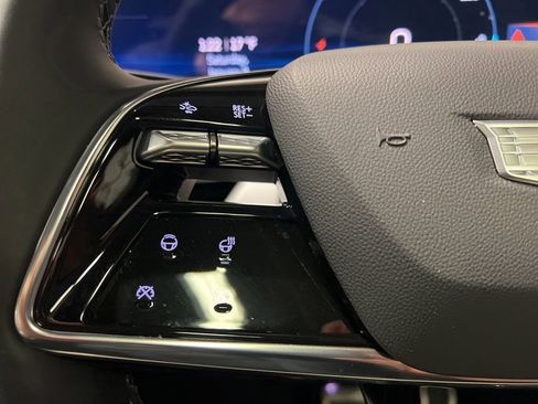 New 2026 Cadillac Optiq Sport 2 image 15