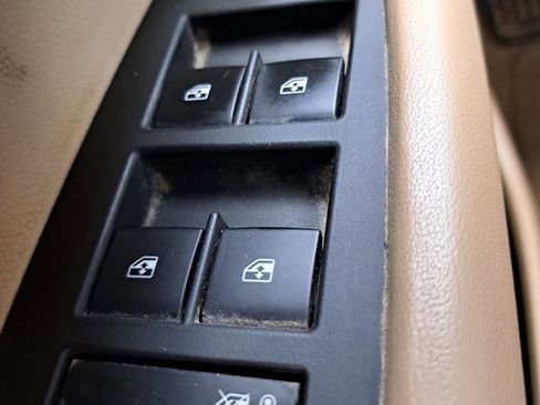 Used 2015 Cadillac ATS Luxury w/ Sun And Sound Package image 16