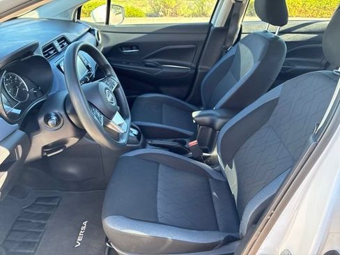 Used 2023 Nissan Versa SV FWD image 14