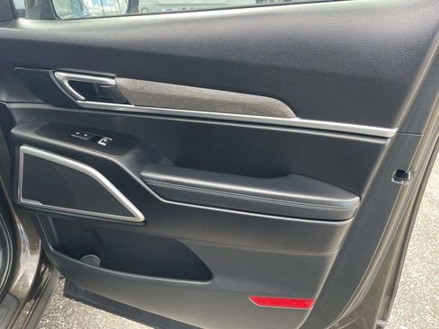 Used 2022 Kia Telluride EX w/ EX Premium Package image 27