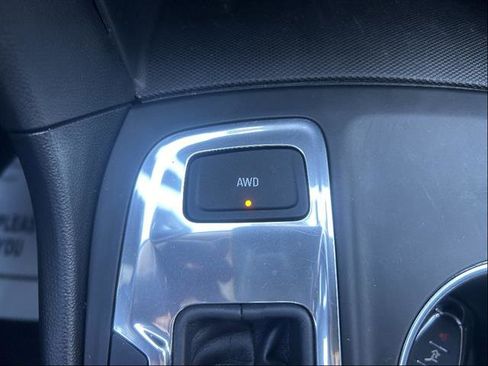 Certified 2018 Chevrolet Equinox LT image 20