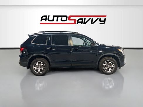 Used 2023 Honda Passport TrailSport image 8