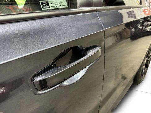 Used 2023 Honda Civic Sport image 19
