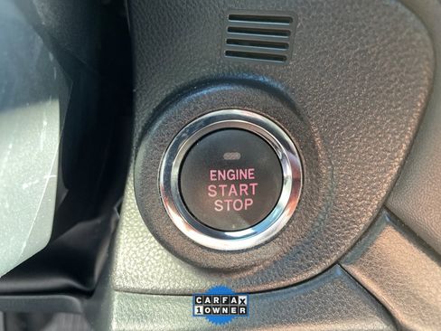 Used 2021 Subaru Outback Limited image 26