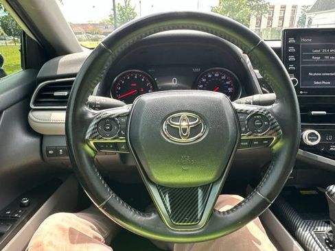 Used 2022 Toyota Camry XSE FWD image 39