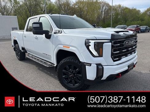 Used 2024 GMC Sierra 2500 AT4 w/ Technology Package AWD/4WD image 1