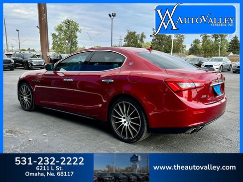 Used 2017 Maserati Ghibli S Q4 AWD/4WD image 5