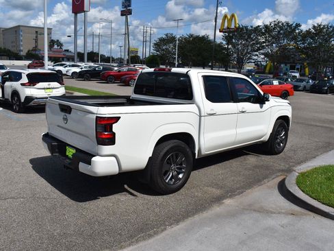 Certified 2025 Nissan Frontier SV w/ SV Convenience Package RWD image 14