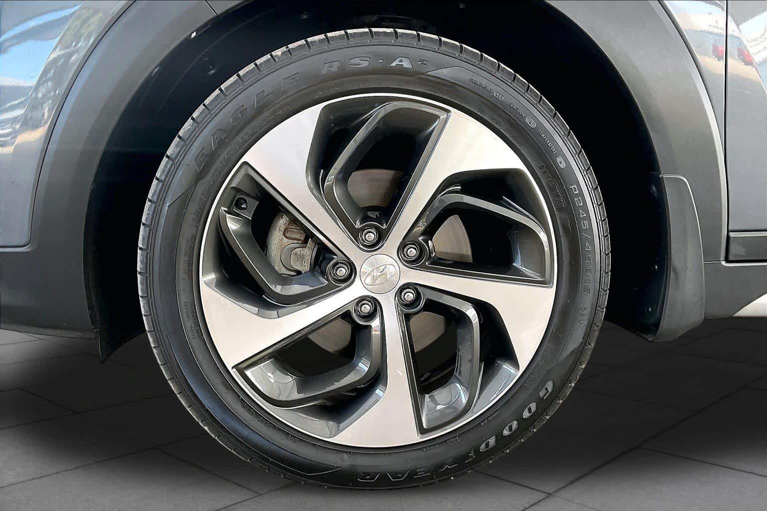 Used 2017 Hyundai Tucson Limited FWD image 11
