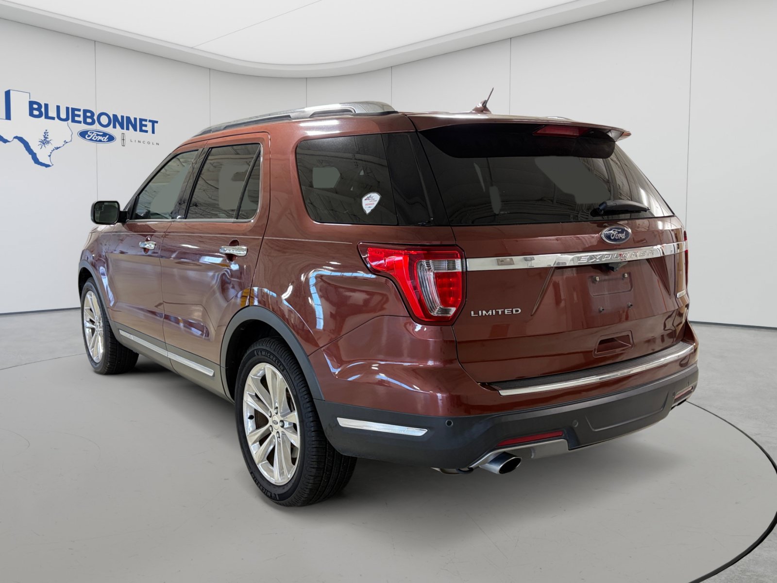 Used 2018 Ford Explorer Limited FWD image 7