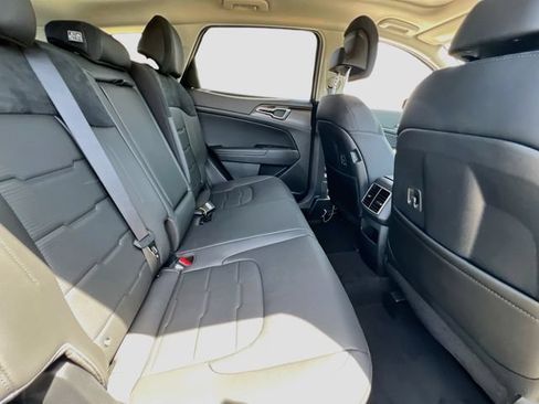 New 2027 Kia Sportage SX Prestige AWD/4WD image 29