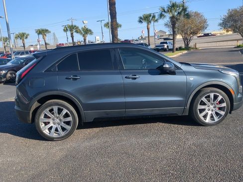 Used 2021 Cadillac XT4 Sport image 6