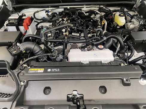 Used 2025 Toyota 4Runner SR5 image 10