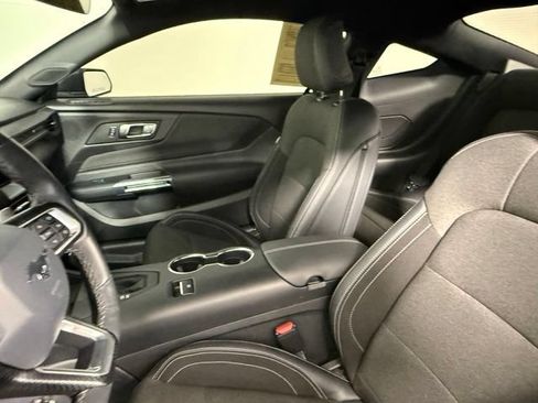 Used 2024 Ford Mustang GT RWD image 40
