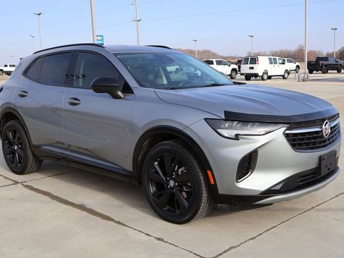 Used 2023 Buick Envision Essence w/ Sport Touring Package image 4