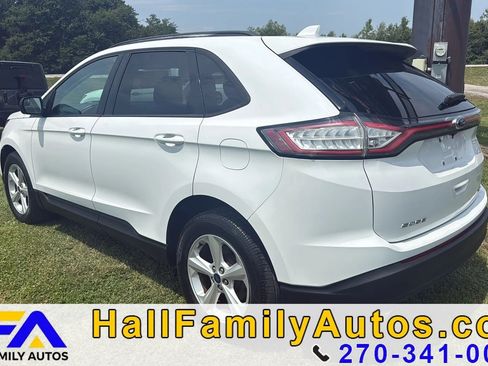 Used 2018 Ford Edge SE FWD image 6