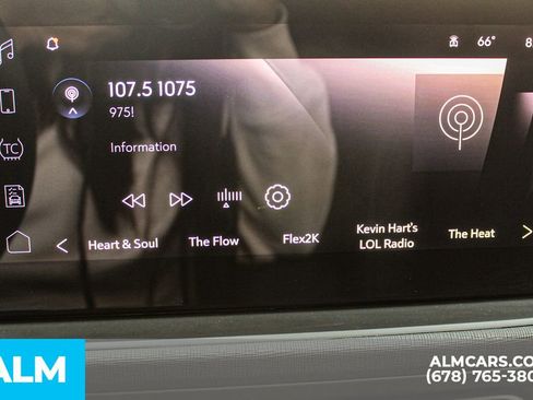 Used 2025 Buick Envista Preferred image 34