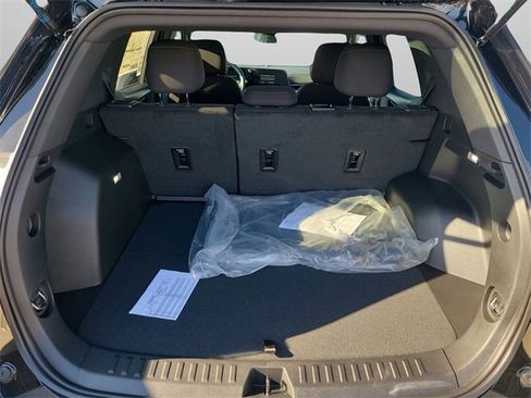 New 2026 Chevrolet Equinox LT image 7