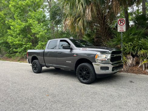 Used 2022 RAM 2500 Tradesman AWD/4WD image 2