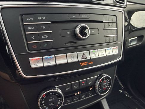 Used 2018 Mercedes-Benz GLS 550 4MATIC w/ Driver Assistance Package image 22
