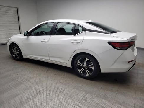 Used 2021 Nissan Sentra SV image 3