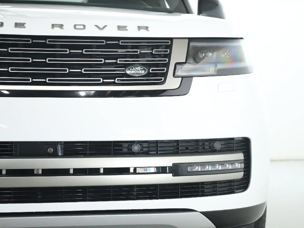 Certified 2025 Land Rover Range Rover SE AWD/4WD image 43