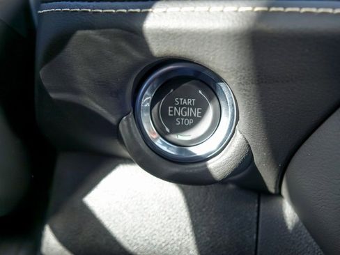 New 2026 Chevrolet Suburban Premier image 25