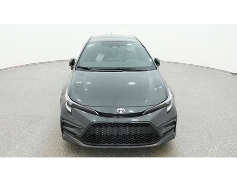 Used 2026 Toyota Corolla SE FWD image 18