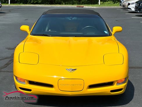 Used 2003 Chevrolet Corvette Convertible w/ Preferred Equipment Group1 image 12
