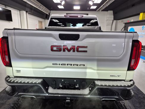 Used 2022 GMC Sierra 1500 SLT image 13